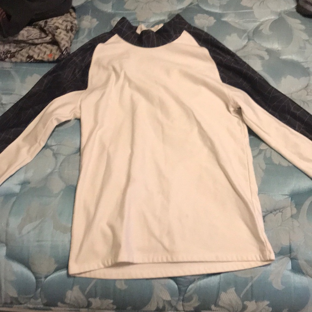 Long sleeve sweater